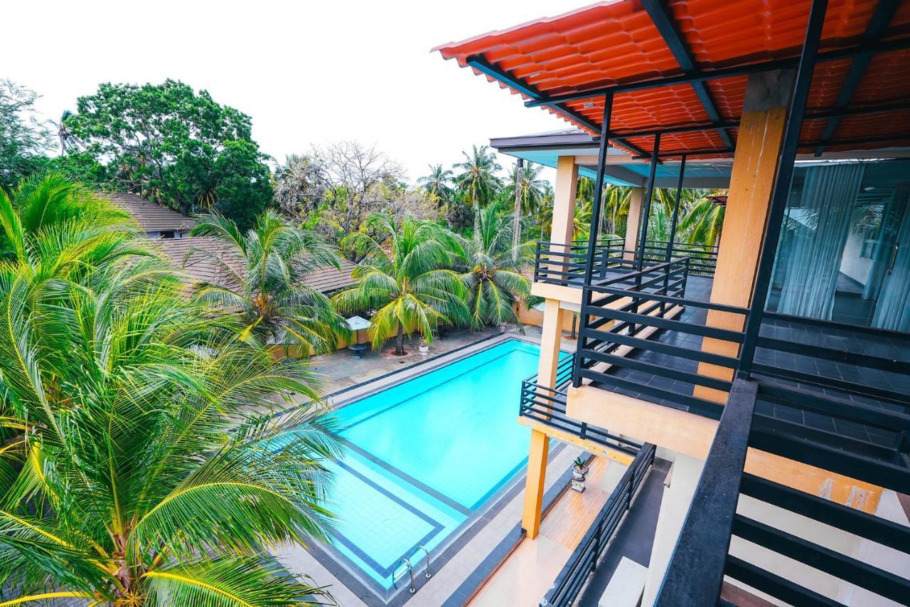 Sun Ray Rest House Passikudah Esterno foto
